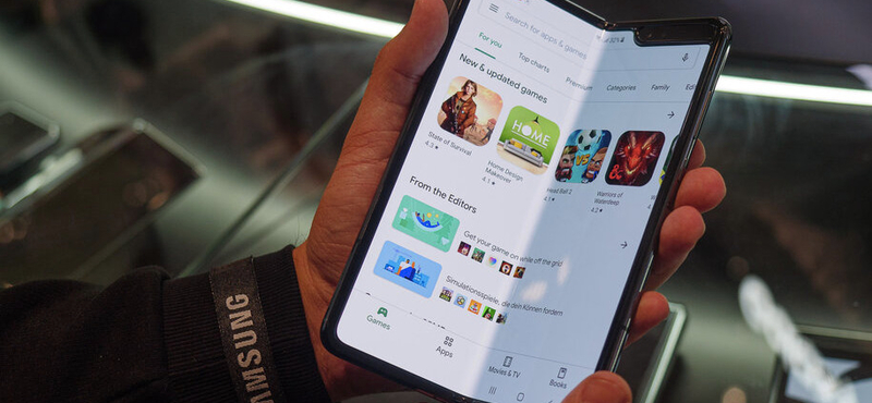A Samsung új mobilja lehet a legolcsóbb összehajtható telefon