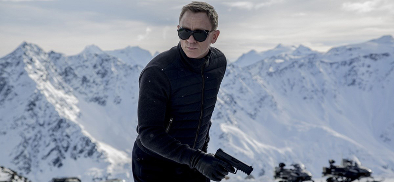 Részegen búcsúzott kollégáitól Daniel Craig – videó