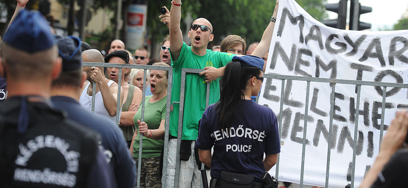 Erőszak a Pride-on: 3 év letöltendő egy homofób nőnek