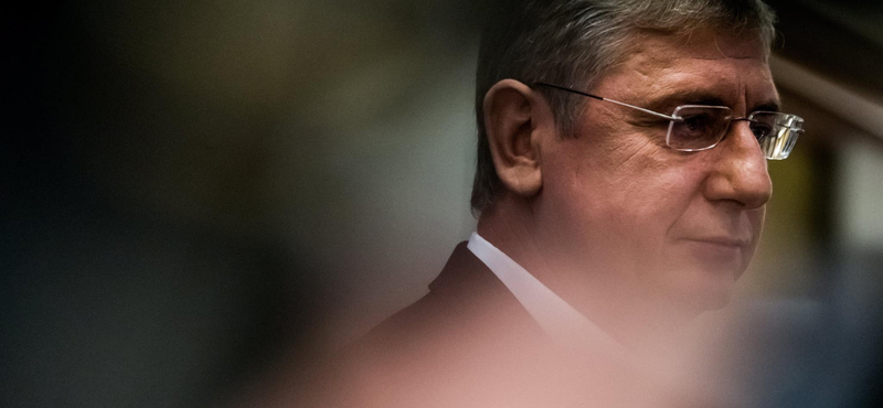 "A DK valódi célja, hogy szarban hagyja az MSZP-t"