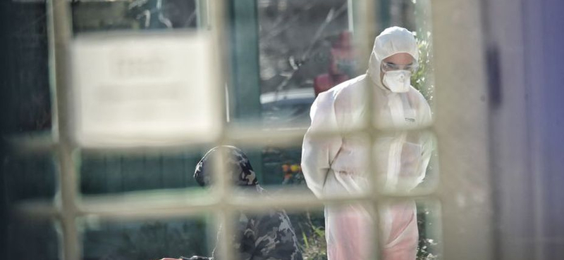 Látogatási tilalmat rendelt el a kórházakban Müller Cecília