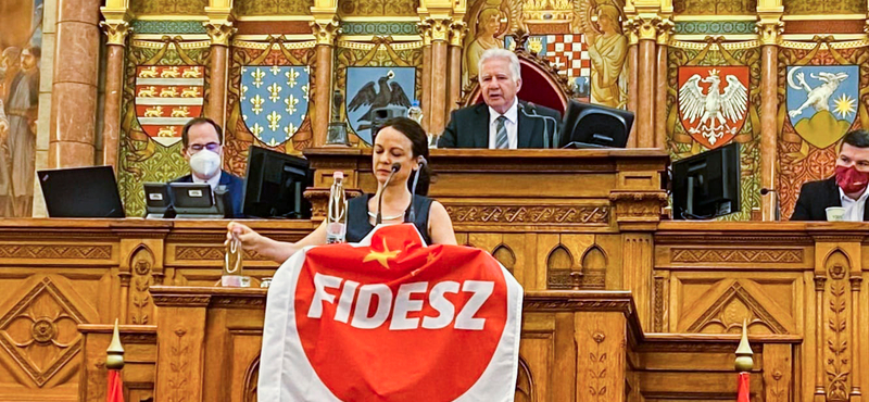Kövér László közel tízmillió forintra büntette meg Szabó Tímeát