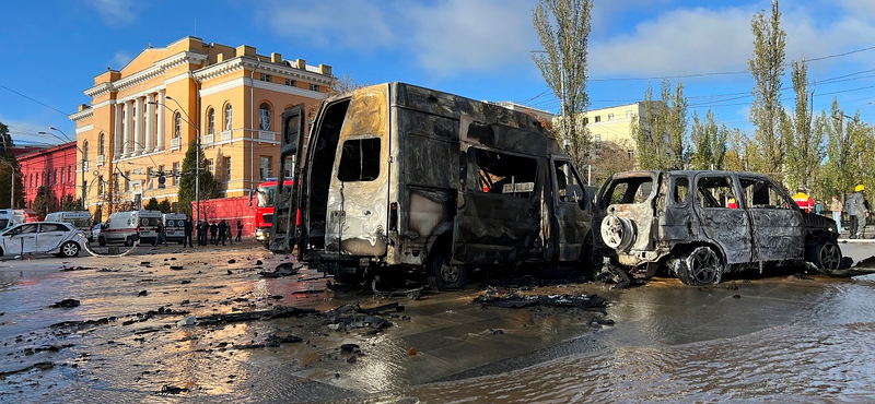 A hétfői orosz támadássorozatnak 14 halottja és 97 sebesültje van