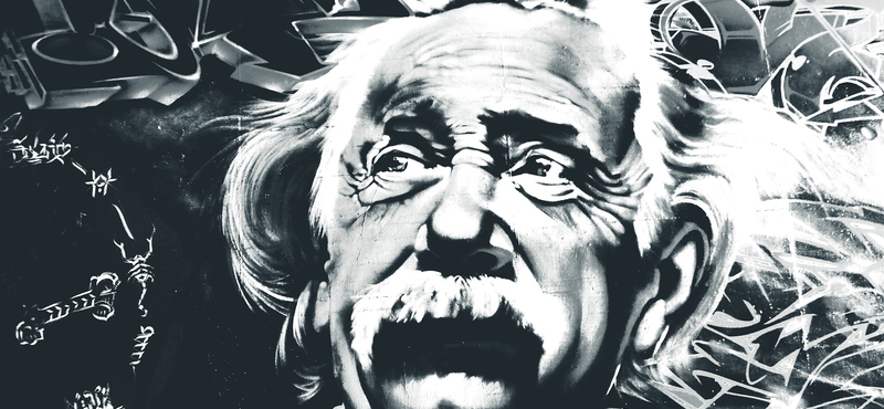 Elővették Einstein legendás, kézzel írt Isten-levelét