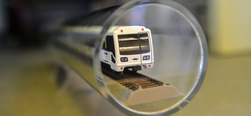 Megint bedöglött az ajtó az egyik új metrókocsin