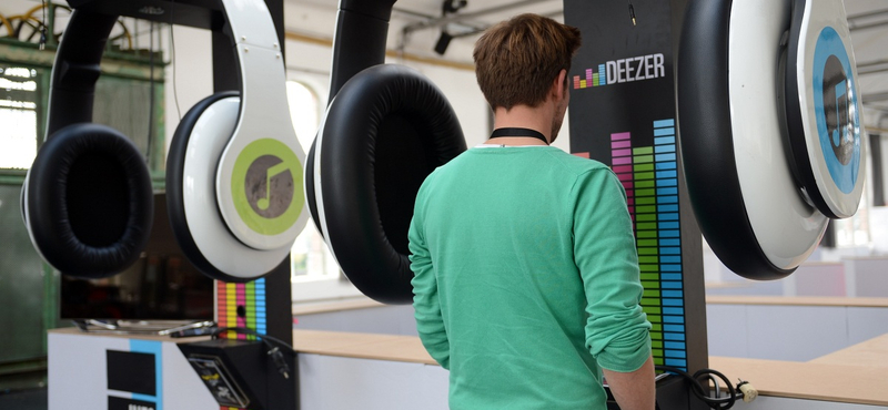 Így tudja kiverni a fejéből az idegesítő slágereket