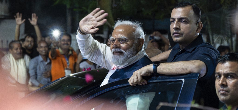 Megkezdte harmadik ciklusát India miniszterelnökeként Narendra Modi