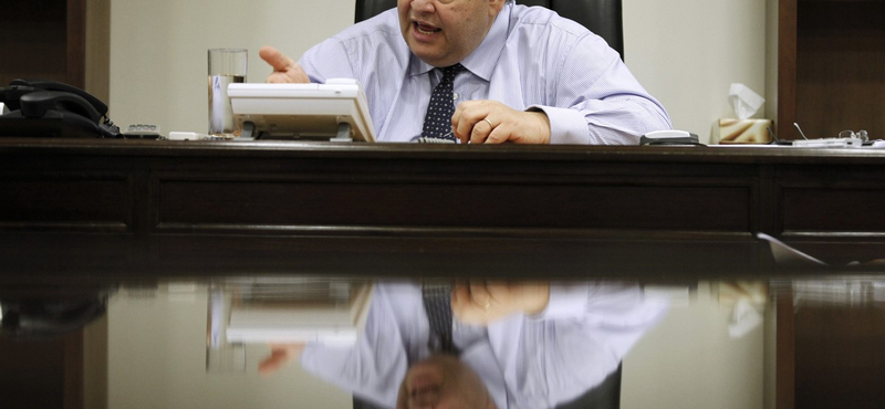 Görögország módosítja idei deficitcélját