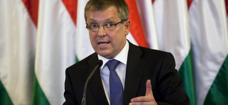 Matolcsy csütörtökön nyitja ki a devizahitelesek mentőcsomagját