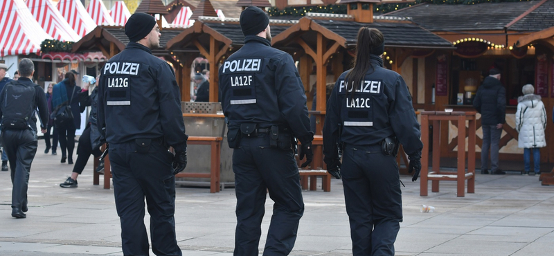 Szijjártó: mindent meg kell tenni az illegális bevándorlással szemben