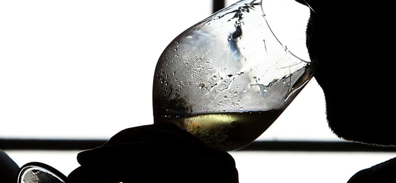Szinte minden magyar családra jut egy alkoholbeteg