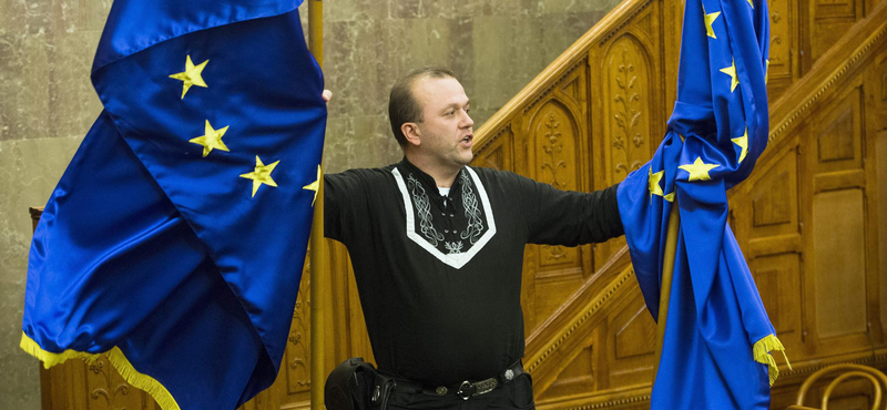 A Kúria is jóváhagyta a volt jobbikos képviselő felmentését