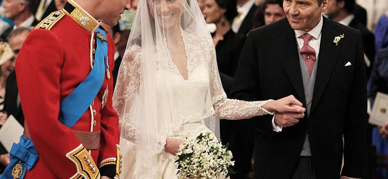 Íme, Kate Middleton menyasszonyi ruhája