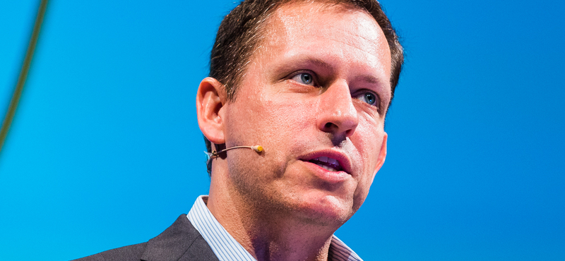 Váltás a Facebooknál: távozik az igazgatótanácsból Peter Thiel 