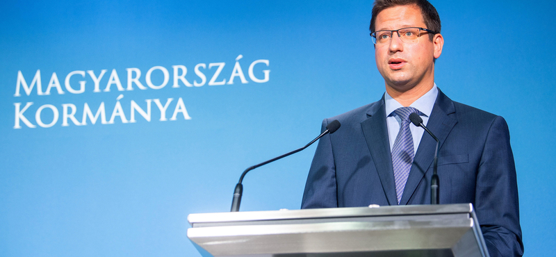 Gulyás: Lesz negyedik hullám, de az országot nem tervezzük lezárni