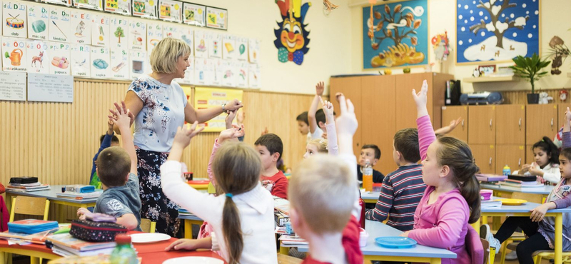 A Nemzeti alaptanterv bevezetésének elhalasztását javasolja az MTA