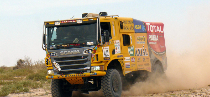 Ezüstérmet szerzett a magyar kamion az Africa Eco Race-en