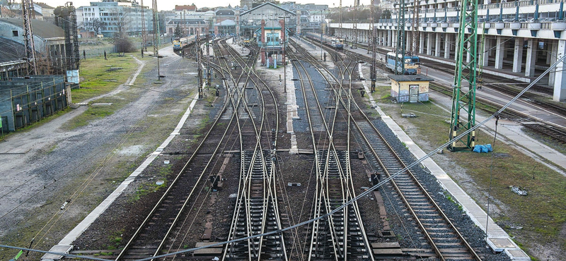 Nagyon megszívta az utas, aki metró helyett a vonatot választotta