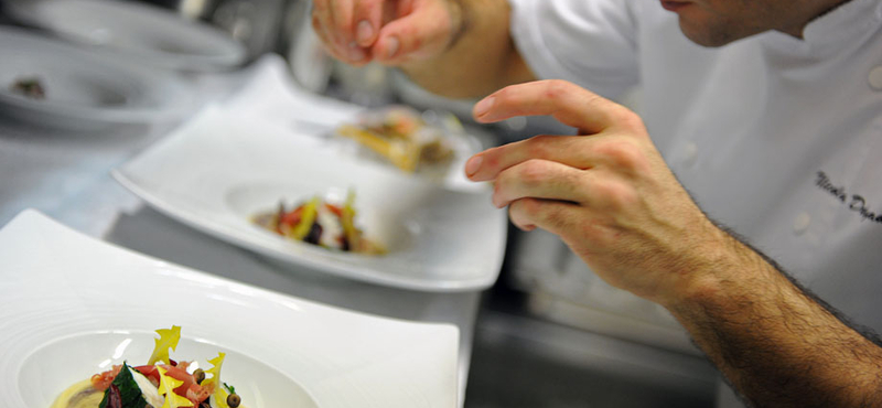 Gerendai új Costest nyit, a második Michelin-csillagra gyúr