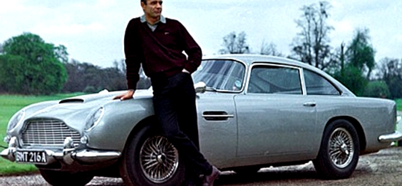 Gépfegyver nélkül, de újra gyártják James Bond legendás Aston Martinját