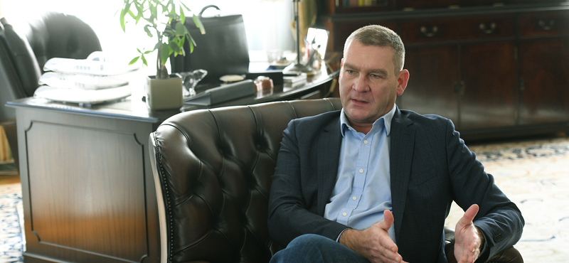 Botka László is sokkot kapott Lázár János törvényétől