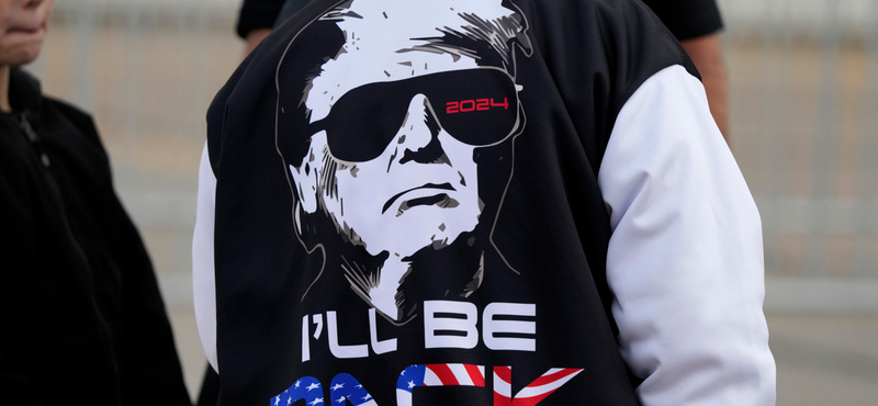 Trump az alkotmány felfüggesztéséről írt a saját közösségi felületén