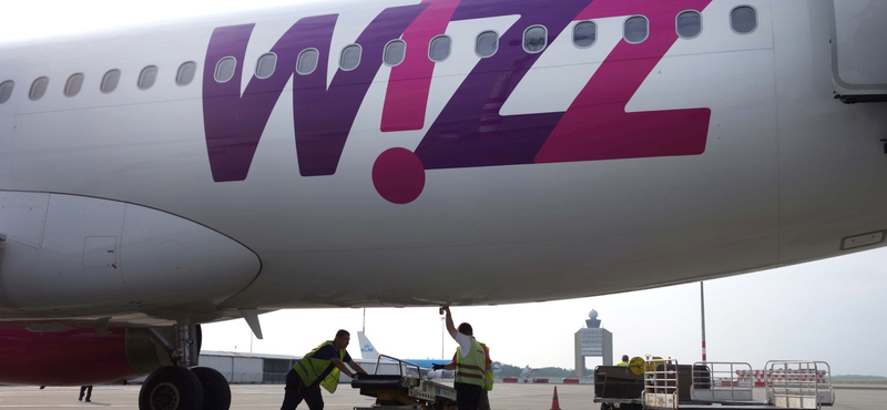 Megbírságolta a Wizz Airt a fővárosi kormányhivatal