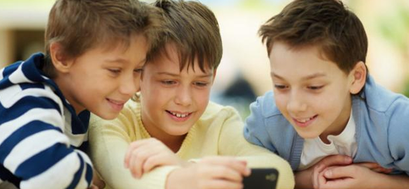 Androidos telefonja van a gyermekének? Akkor lehet, hogy figyelik őt