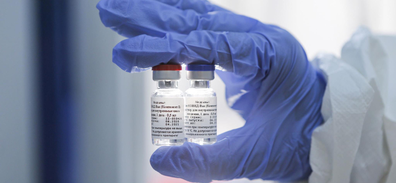 Egy nap alatt 216 ezer koronavírusos fertőzöttet diagnosztizáltak a világon