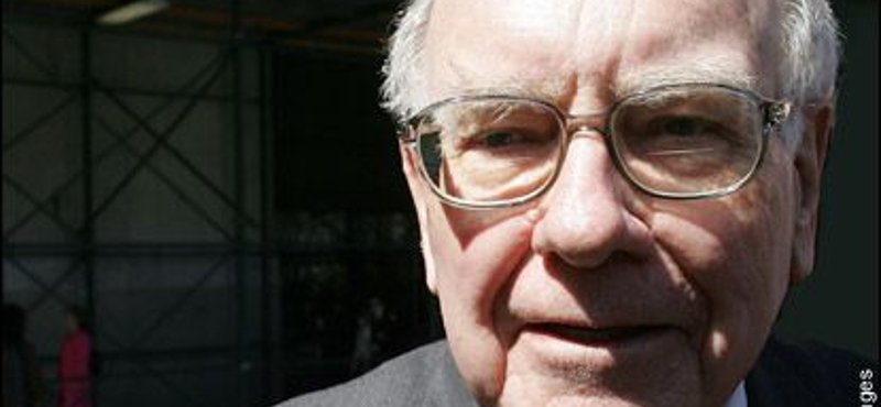 Jótékonysági árverésen találta meg utódját Warren Buffett