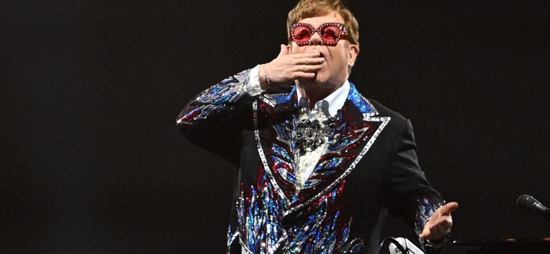 Elton John otthagyja a Twittert a félretájékoztatás virágzása miatt