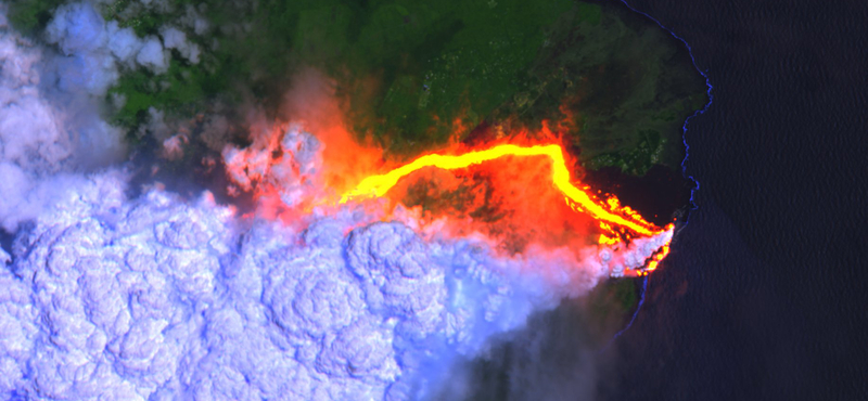 Lenyűgöző fotó készült a Kilauea vulkán lávafolyamáról