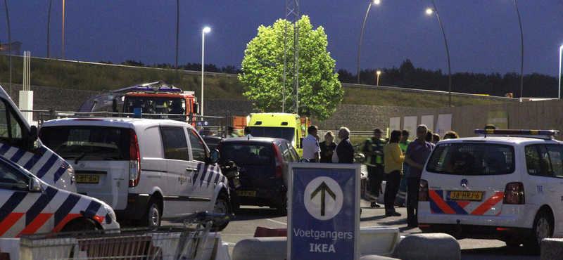 Bombák robbantak az IKEA-ban