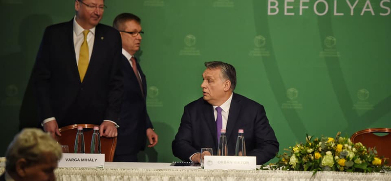 A kormány egy törvényjavaslattal minden kamarai hozzájárulást Parraghékhoz juttatna