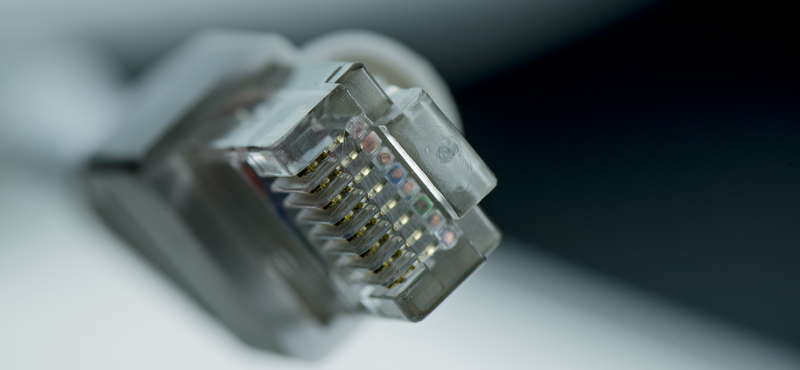 Lépett az Egyesült Királyság: mostantól törvény könnyíti meg a gigabites internethez való hozzáférést