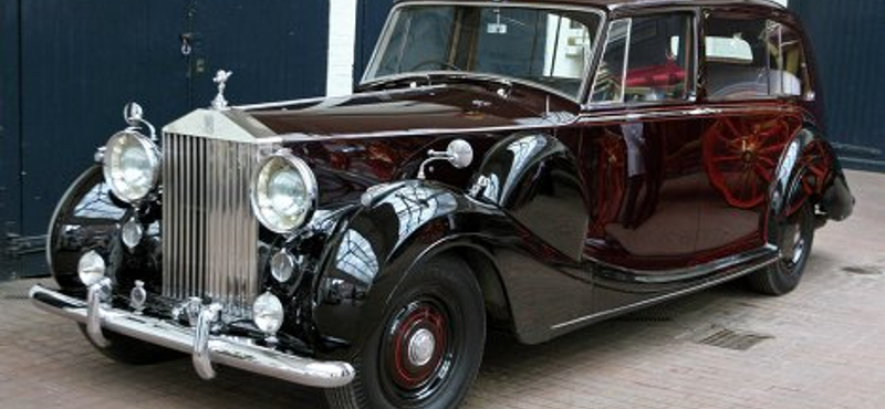 Királyi esküvő: leteszik az Audikat, Rolls és Bentley a hivatalos kocsi