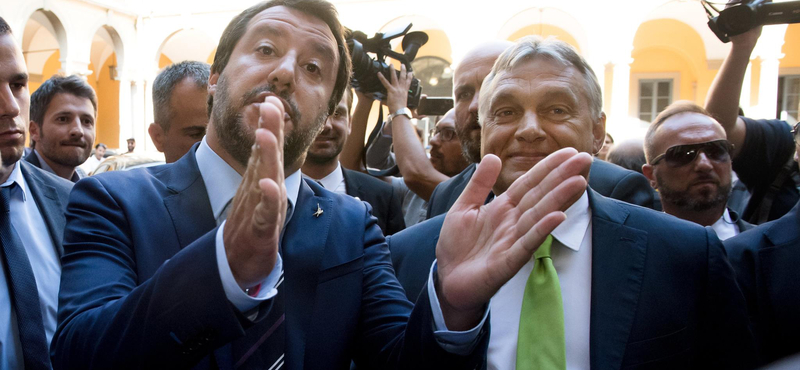 Össztűz a kritikus médiára: hét lépés, amelyben a fasoszféra elpusztítja a sajtót