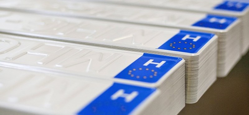 Hamarosan elfogynak a jelenlegi rendszámok – drága, de jó megoldás lenne területalapúra váltani