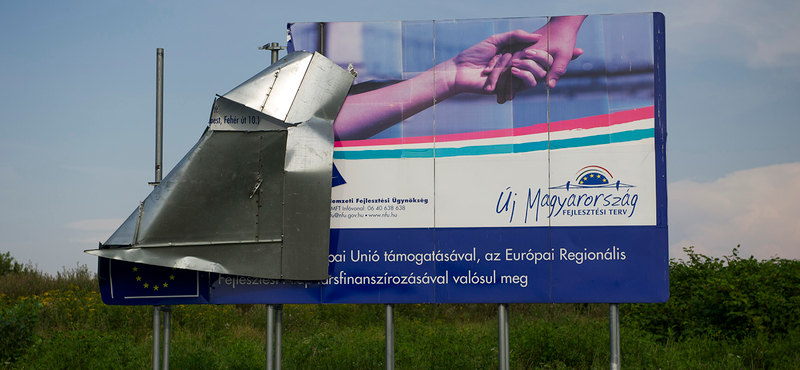 Az EU-s pénzek jelentős részét ellopják itthon - így véli a többség
