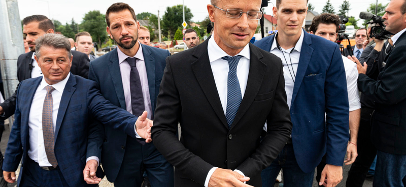 Történelmi gázbizniszt jelentett be Szijjártó