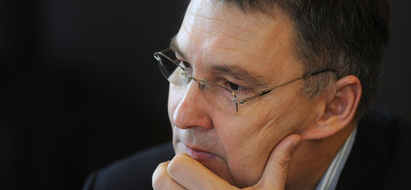 Felfüggesztették Juhász Ferenc mentelmi jogát