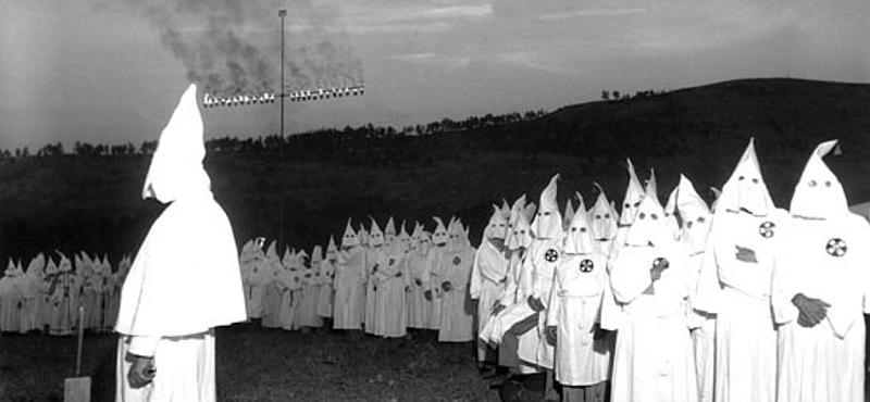 Szenátor lenne a Trumpot dícsérő amerikai fasiszta
