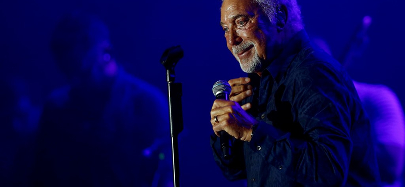 Ejtik Tom Jones slágerét a walesi rögbiszövetségnél, mert a családon belüli erőszakról szól