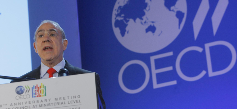 Megduplázná az OECD-főtitkár az ESM erejét