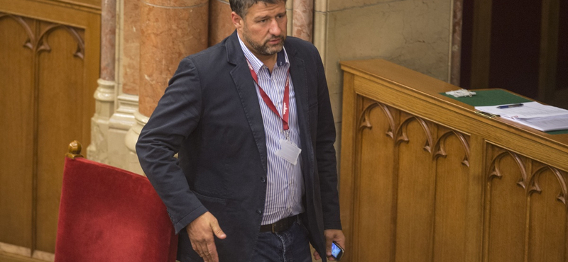 Itt van Polt válasza arról, folyik-e Simonka ellen nyomozás