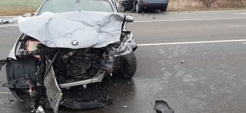 Autóbalesetben veszthette életét a mohácsi rendőrkapitány