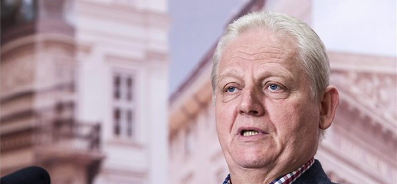 Tarlós bocsánatot kért a dugókért, bár szerinte ez normális