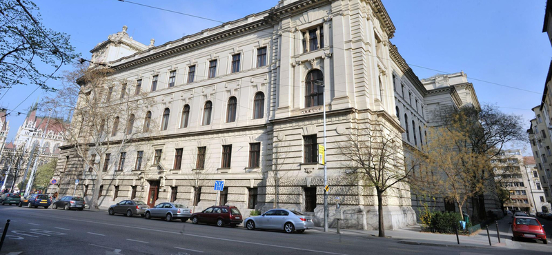 Segítséget kér a Politikatörténeti Intézet