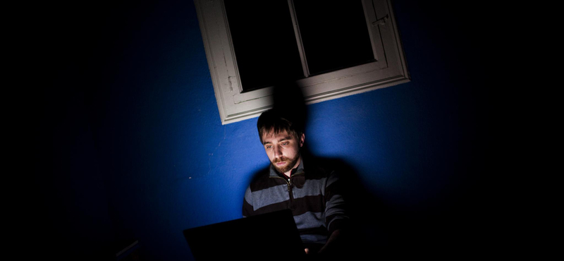 Internetcenzúrává alakulhat a pedofilok elleni harc