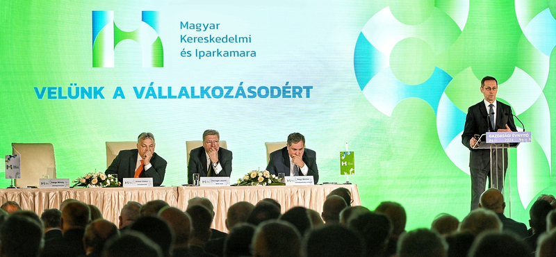 Teljes bukás: 2514 milliárdos hiányt tervezett a kormány az egész évre, 2597 milliárdnál tartunk négy hónap után